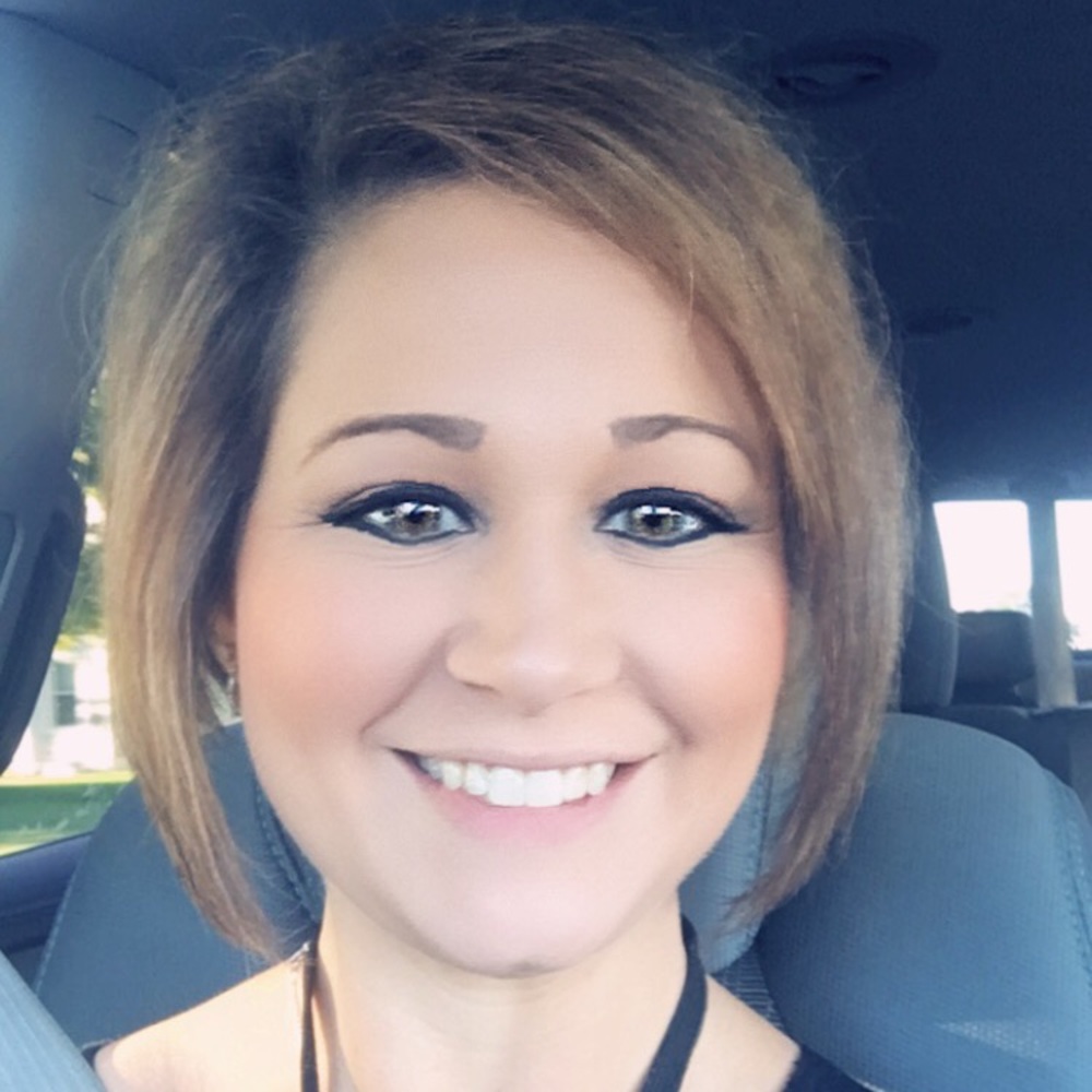 Meet your Posher, Kendra